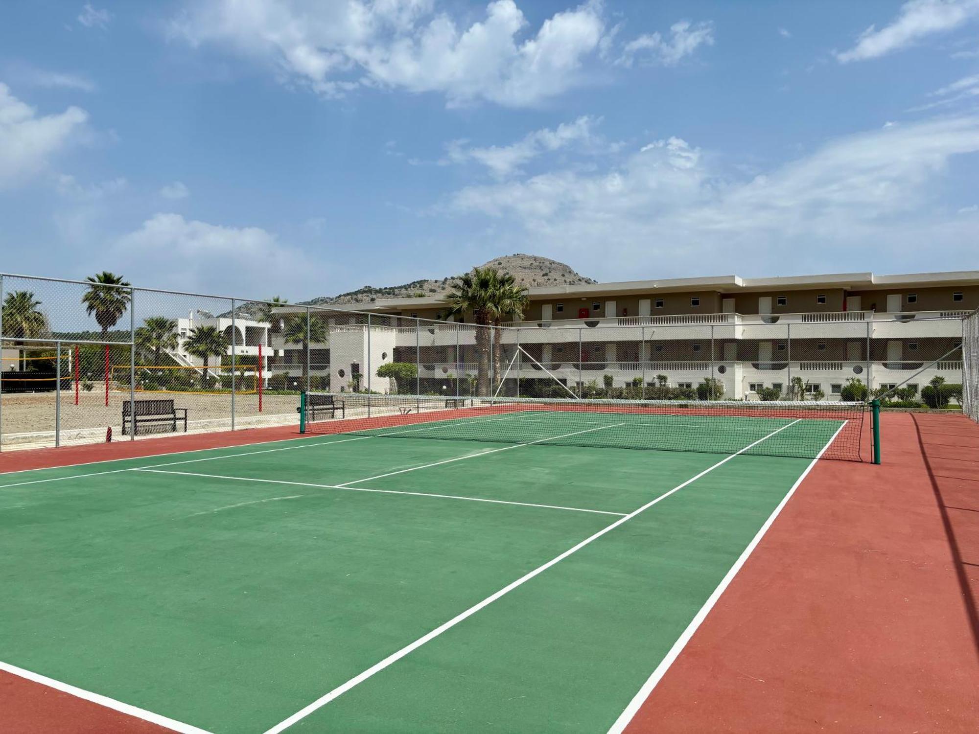 Lardos Bay Hotel Exterior photo